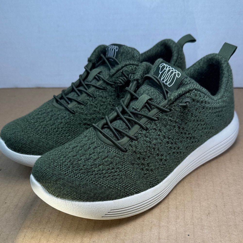 EUC Woolloomooloo Belmont Merino Wool Green Knit Shoes Sneakers, Womens sz 37
